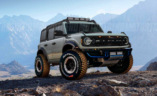 This is the 2022 Ford Bronco Raptor