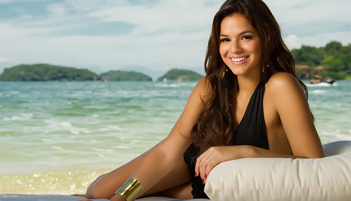 Bruna Marquezine Net Worth 2022